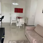 3045- Ao Lado Do Hosp Albert Einstein